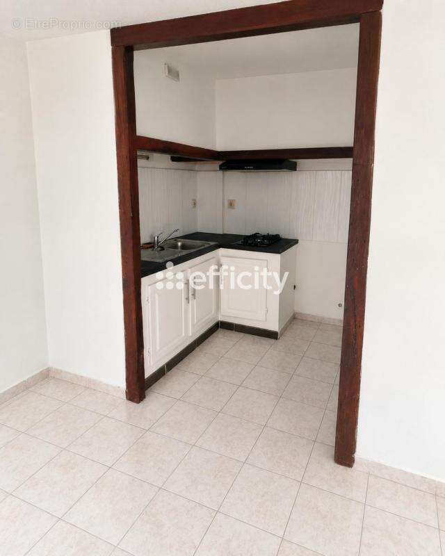 Maison 125 m² à Civray  - photo 4