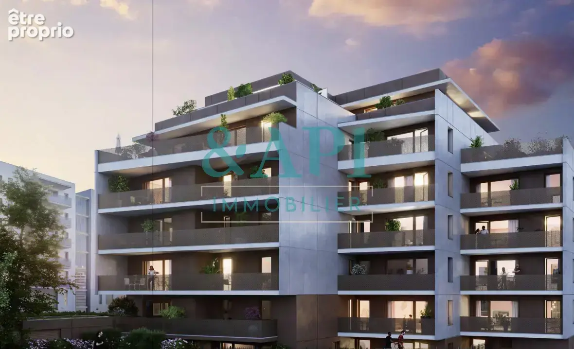 À Thonon-Les-Bains, appartement T3 avec grand balcon - photo 2