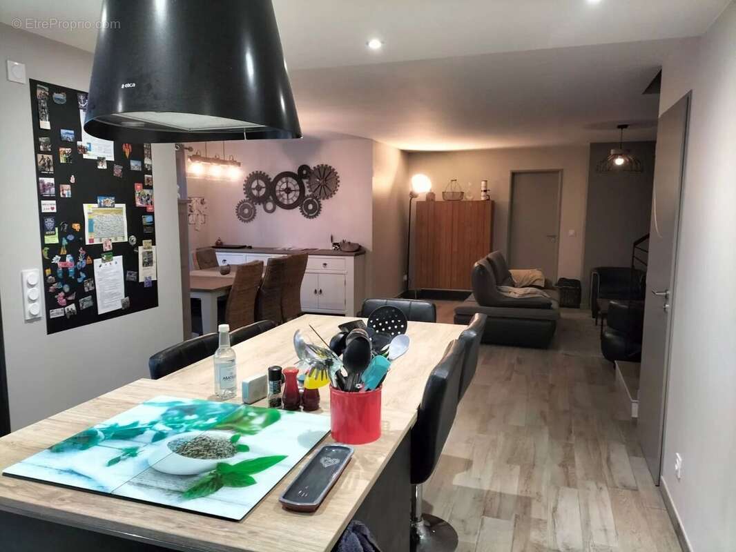 Maison à PONT-EN-ROYANS