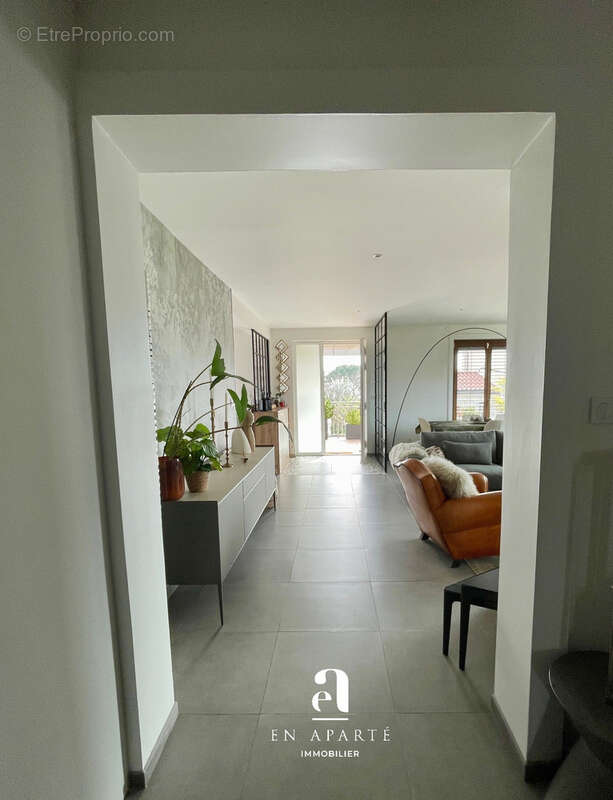 Appartement à BRINDAS