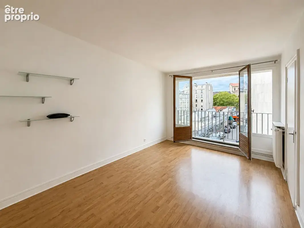 Appartement à PARIS-14E