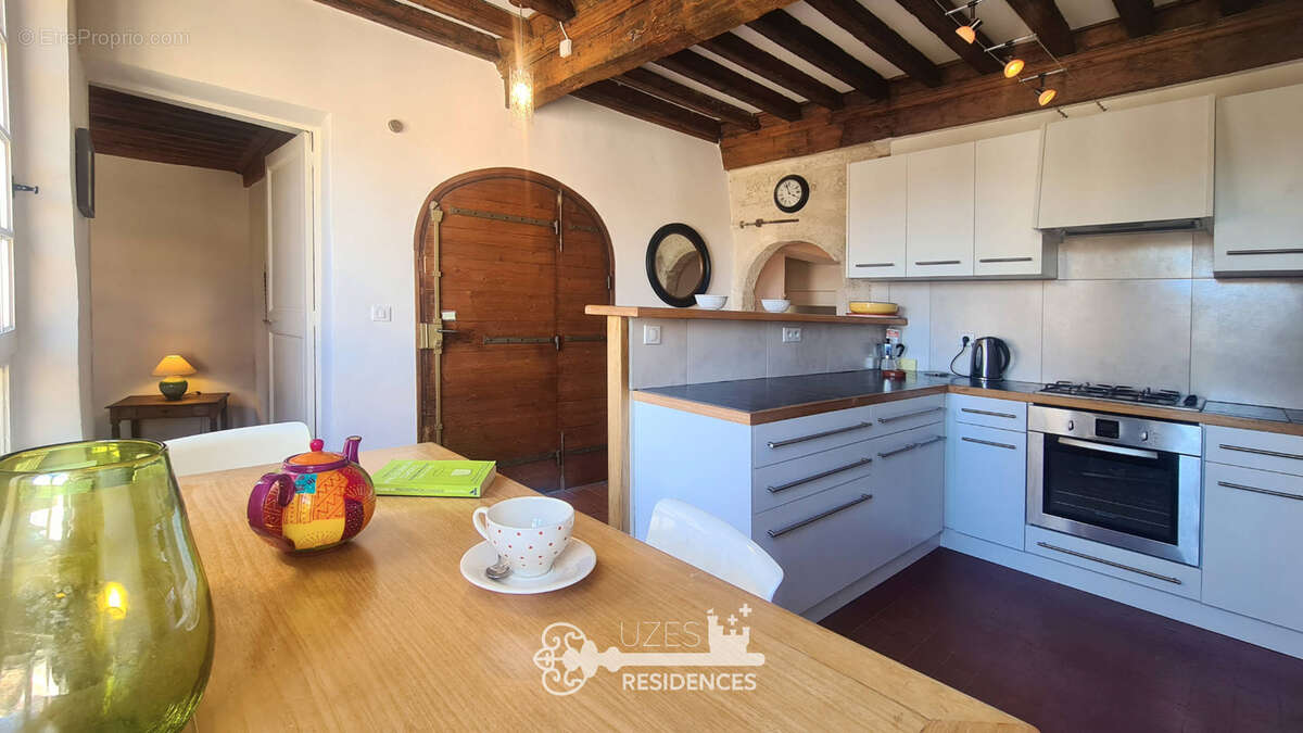 Appartement à UZES