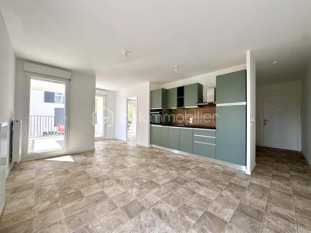 Appartement à COULOMMIERS