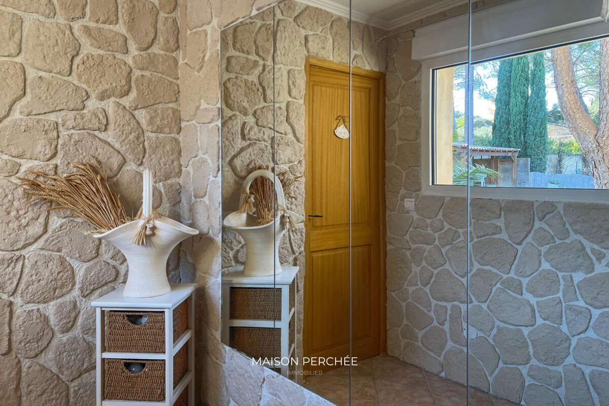 Maison à CARCES