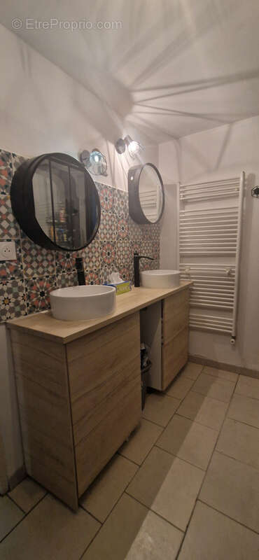 Appartement à MARSEILLE-10E