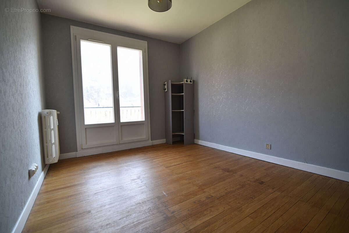 Appartement à VILLARD-BONNOT