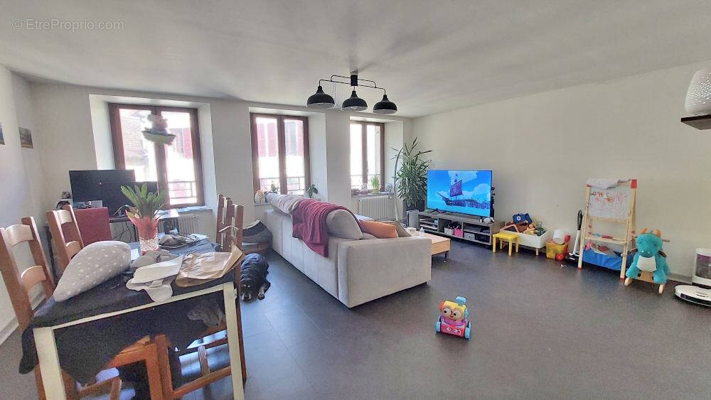 Appartement à SAINT-HIPPOLYTE