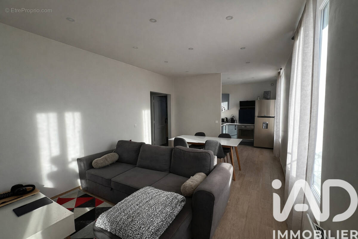 Photo 1 - Appartement à SAVIGNY-SUR-ORGE