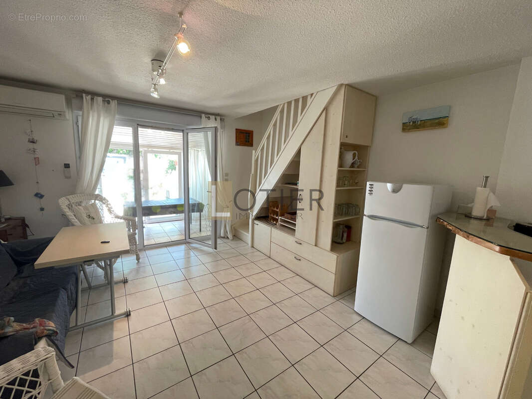 GRUISSAN   Maison 2 chambres avec jardin, véranda et parking à deux pas de la plage - photo 7