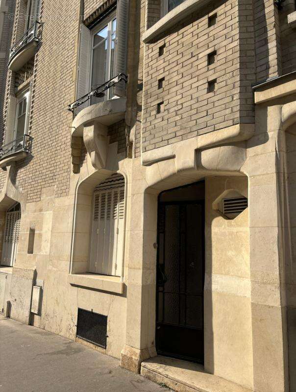 Studio independant a paris xvi trocadero - photo 3