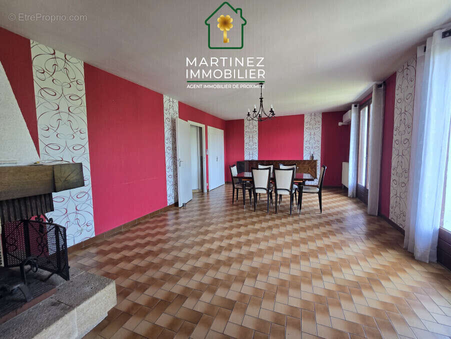 Maison à SAINT-PRIEST