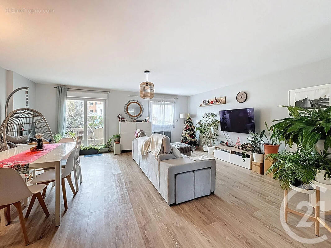 Appartement à QUETIGNY