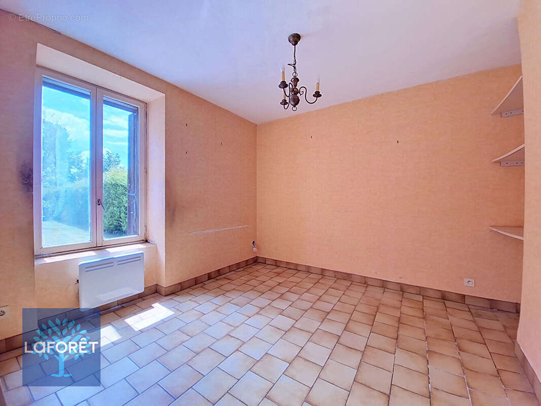 Maison Villamee 4 pièce(s) 95 m2 - photo 5
