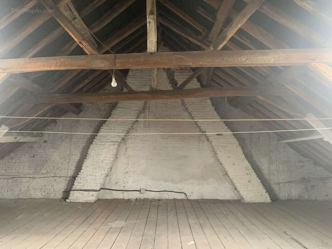 Maison à SAINT-AMAND-LES-EAUX