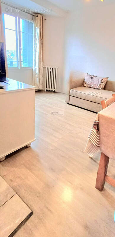 Appartement à RIS-ORANGIS