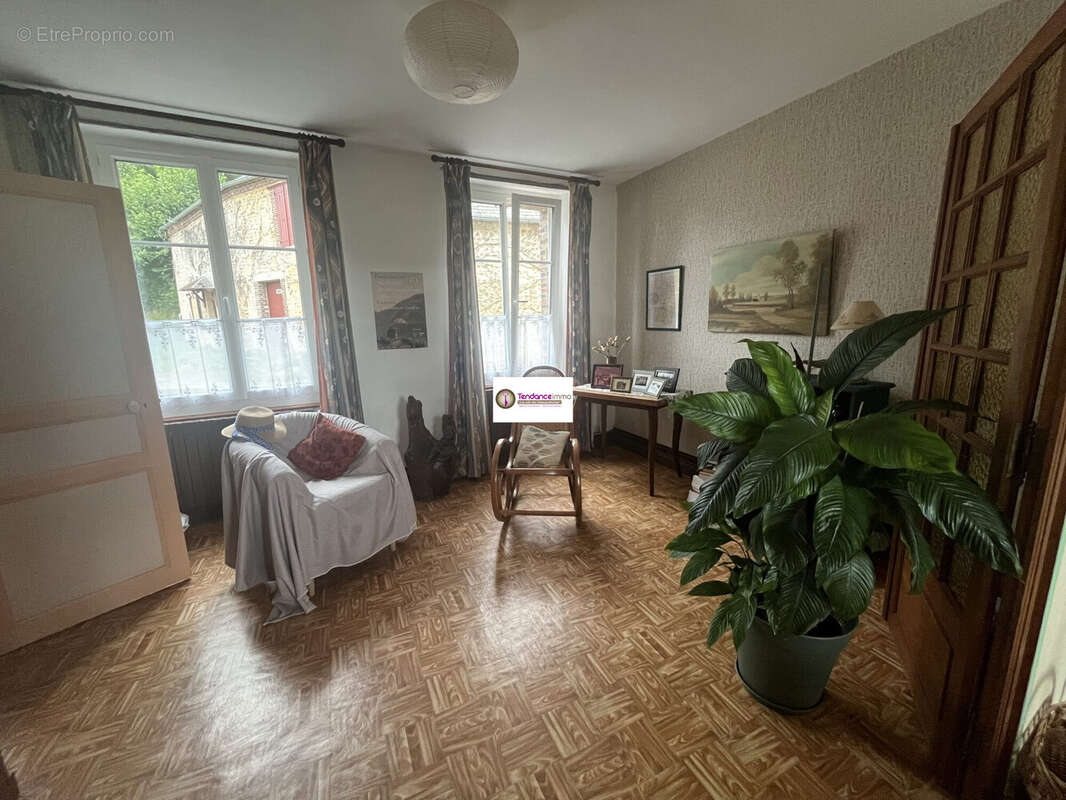 Maison à MORTAGNE-AU-PERCHE