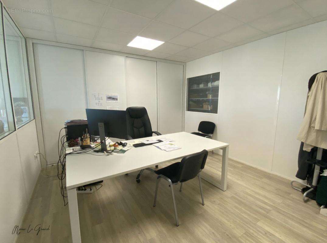 Locaux/Biens immobiliers - photo 4