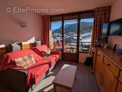 Appartement à MORILLON