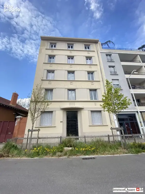 Appartement à LYON-8E