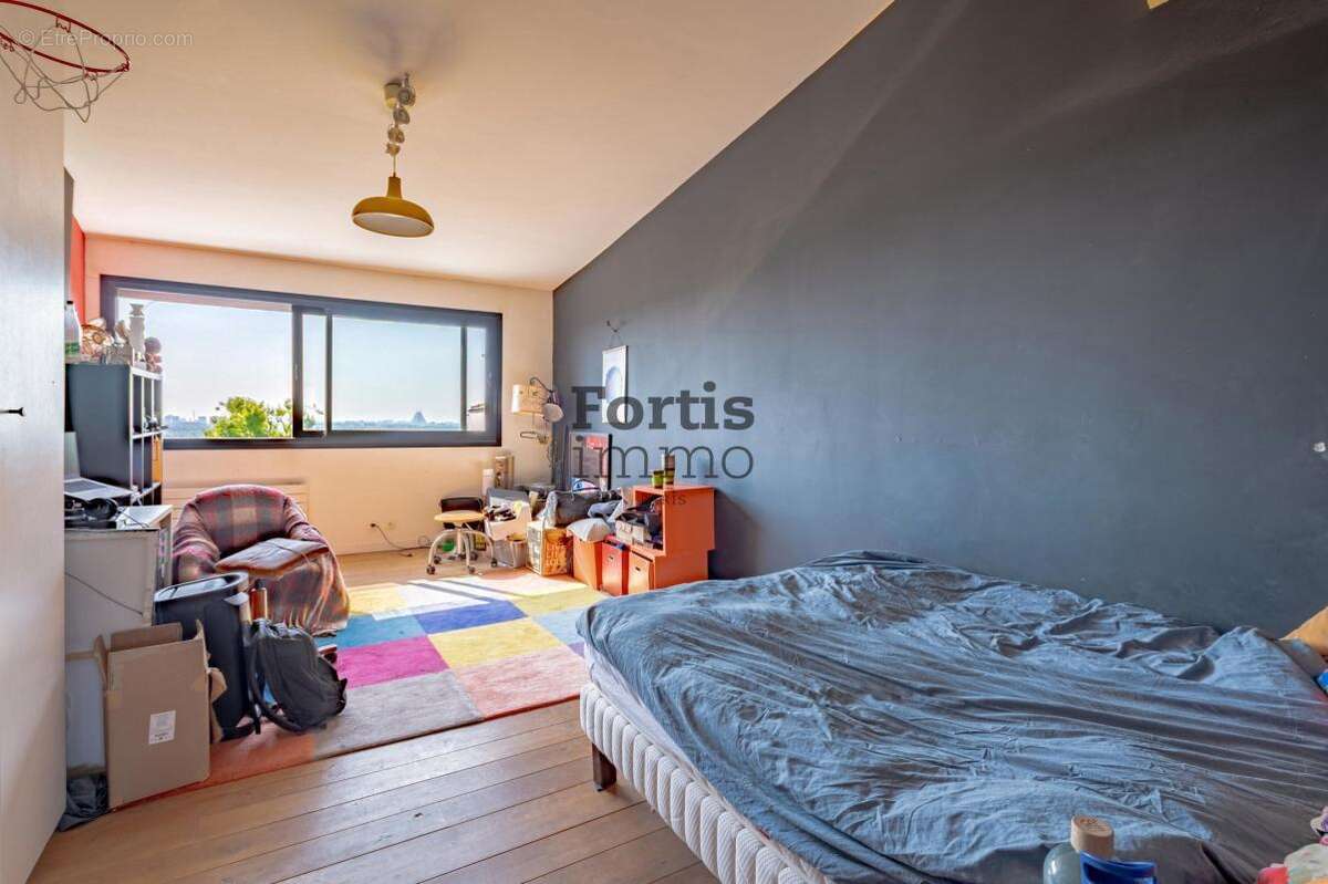 Suresnes - propriete contemporaine d'exception vue sur paris - photo 21