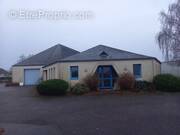 Commerce à LOUVERNE