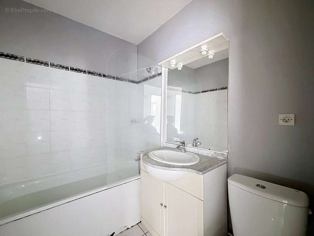 Appartement à ELANCOURT