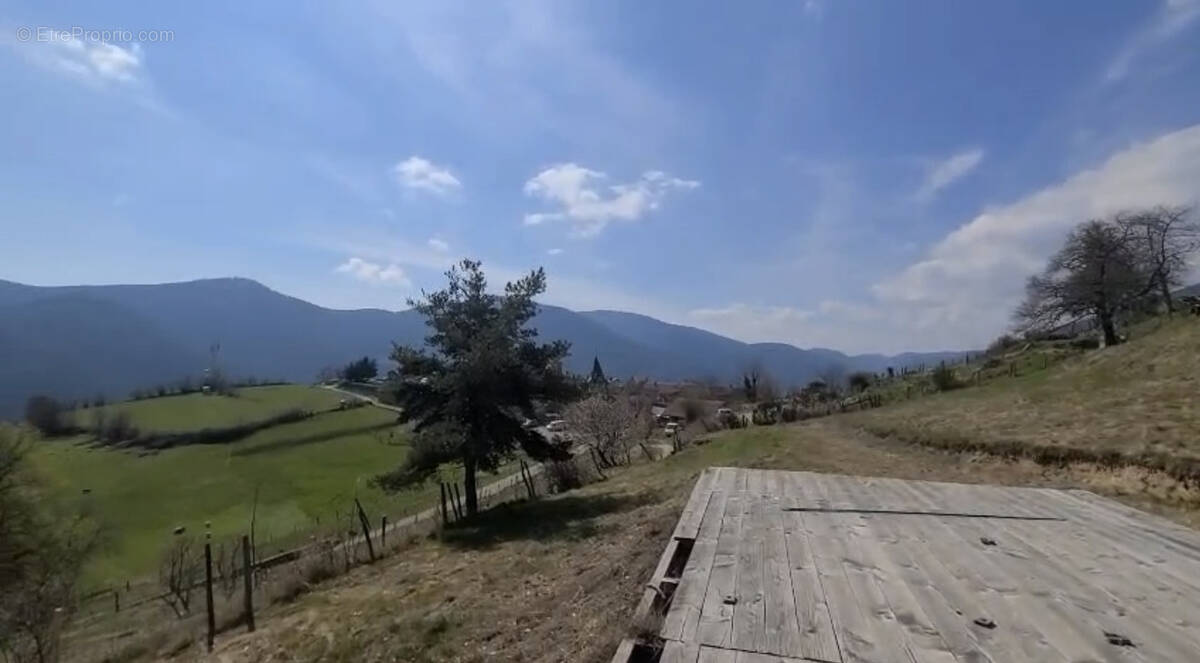 Terrain à MONESTIER