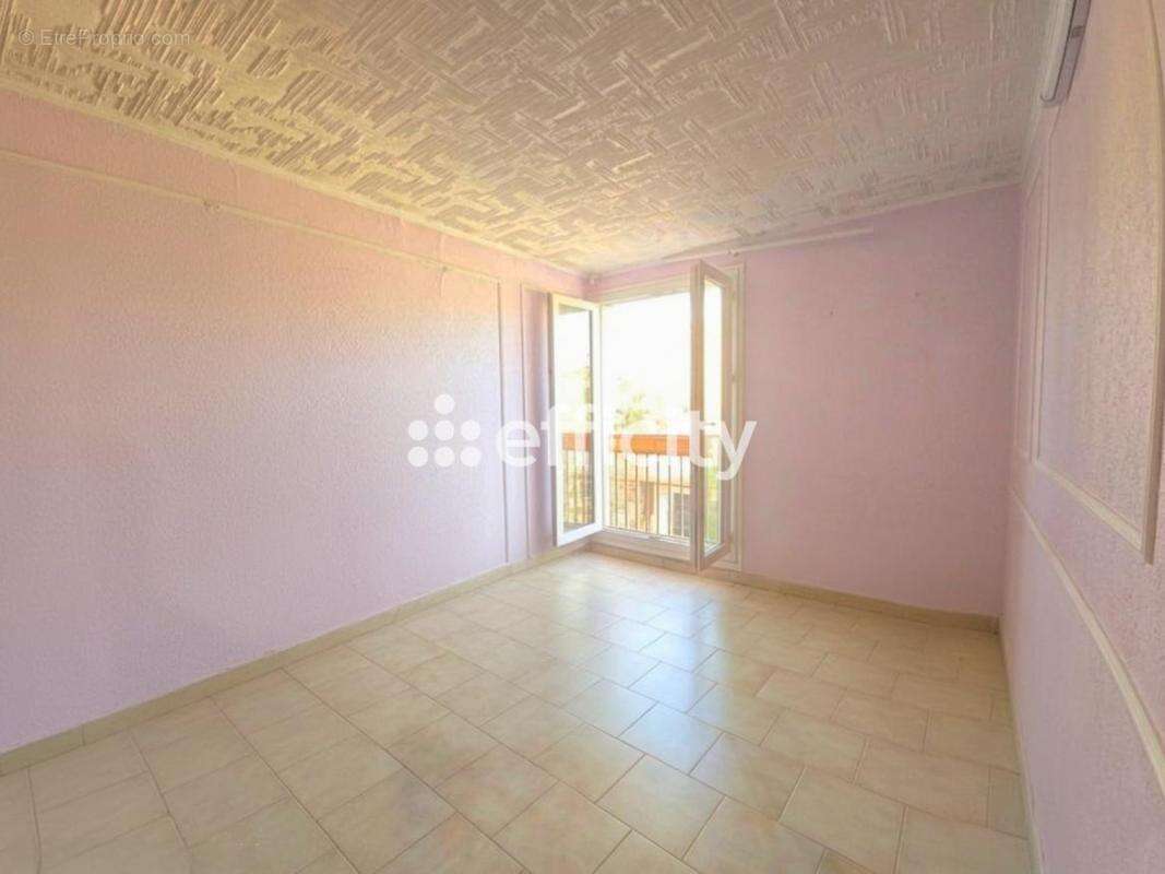 Appartement à MARSEILLE-10E