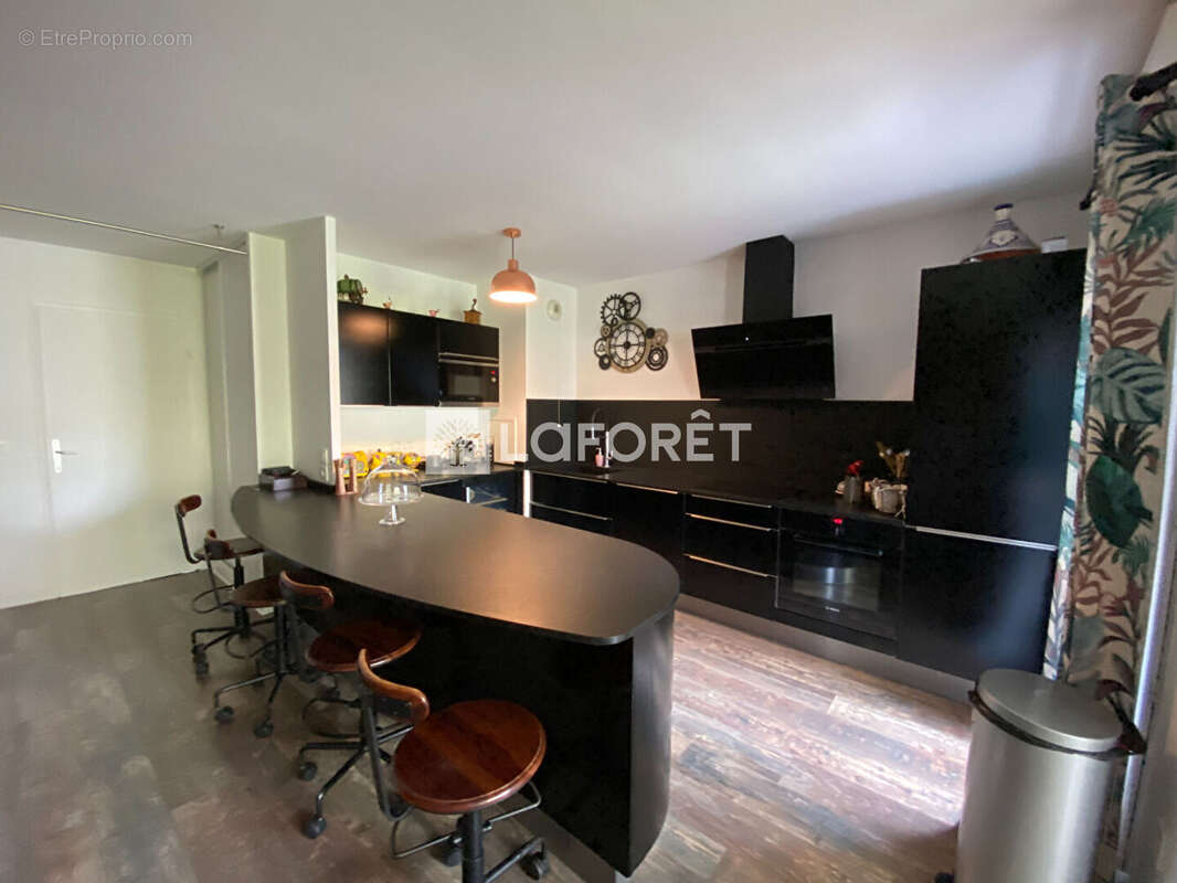 Appartement à NANTERRE