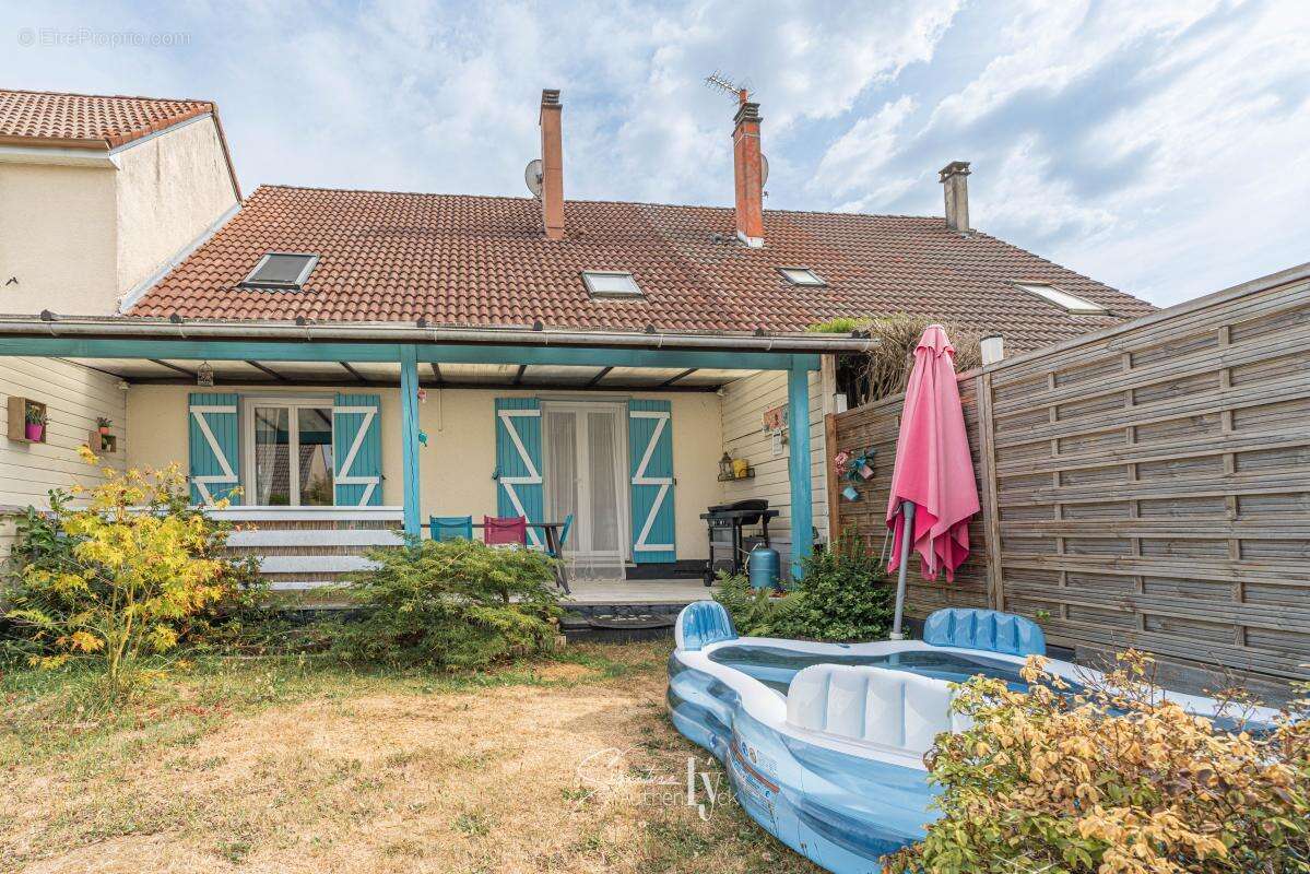 Maison 101 m² à Limoges  - photo 11