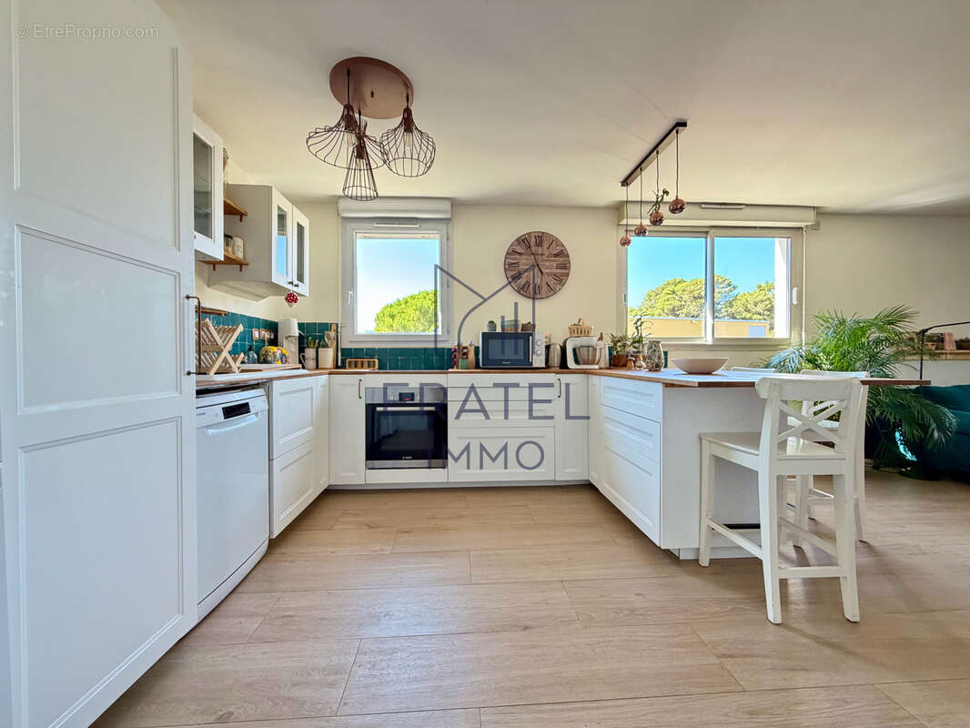 Rare   Duplex inversé au dernier étage avec 68 m2 de terrasse - photo 2