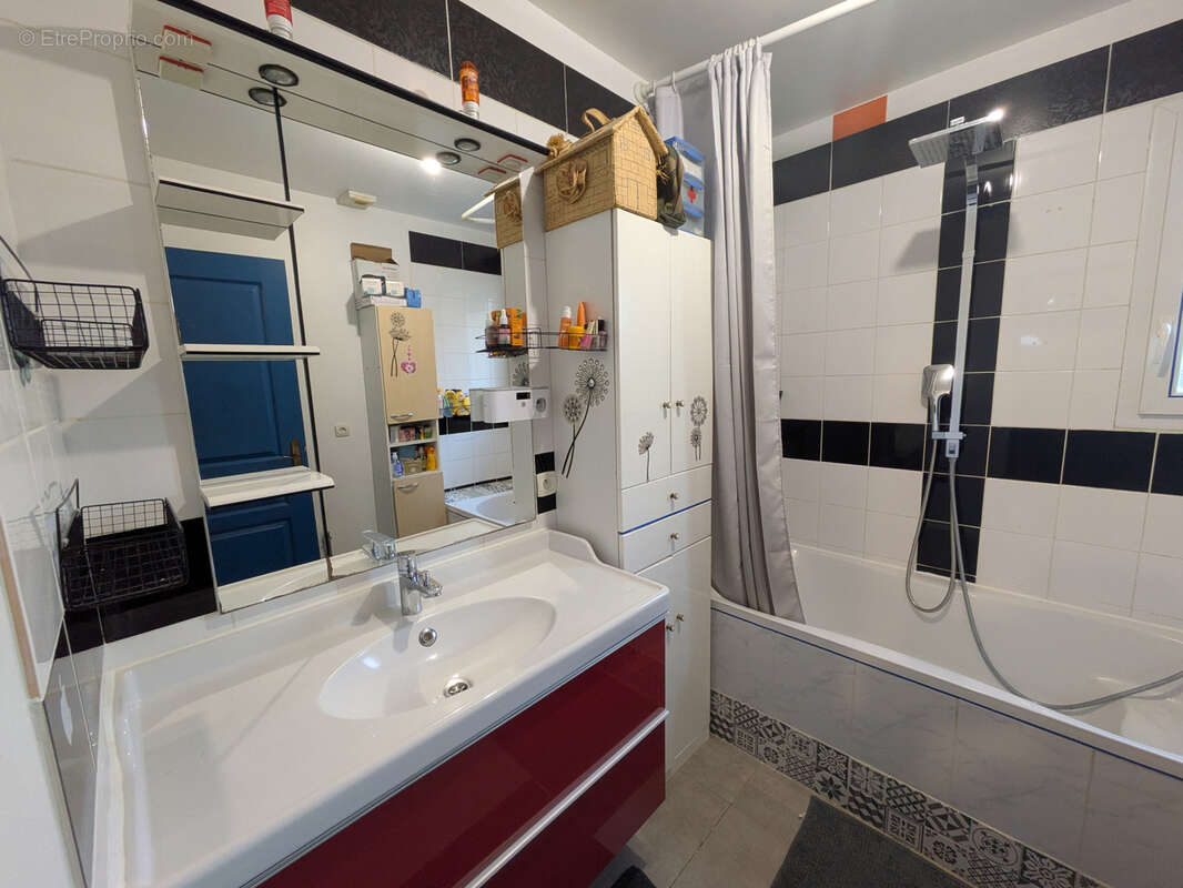 Maison à PONT-SAINT-ESPRIT