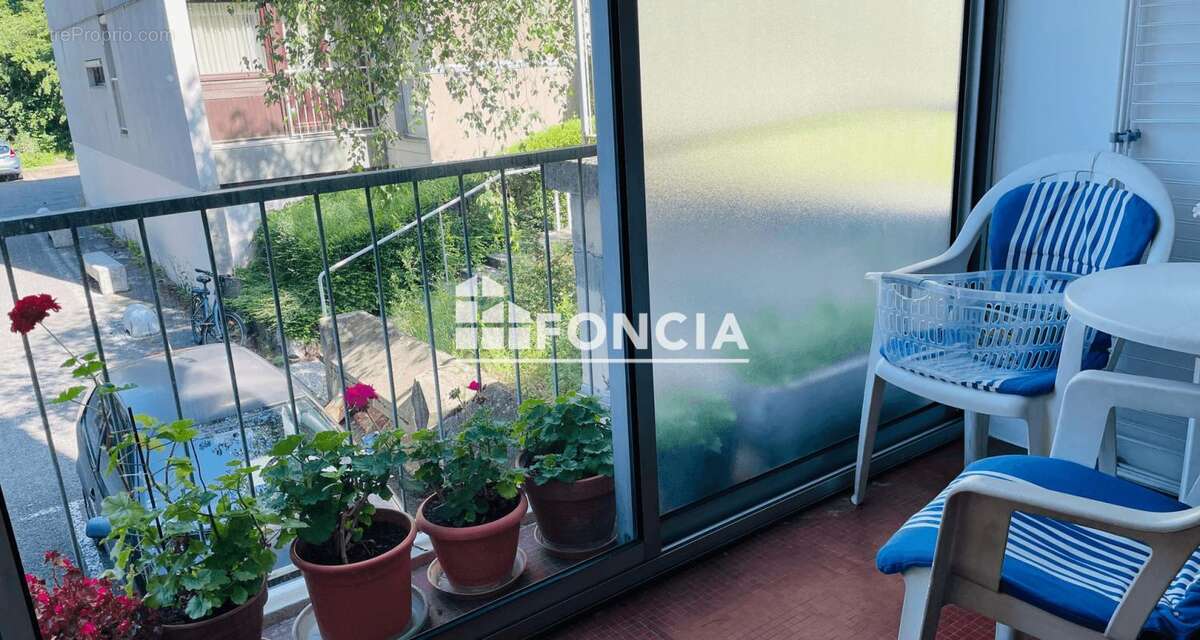 Appartement à ECHIROLLES