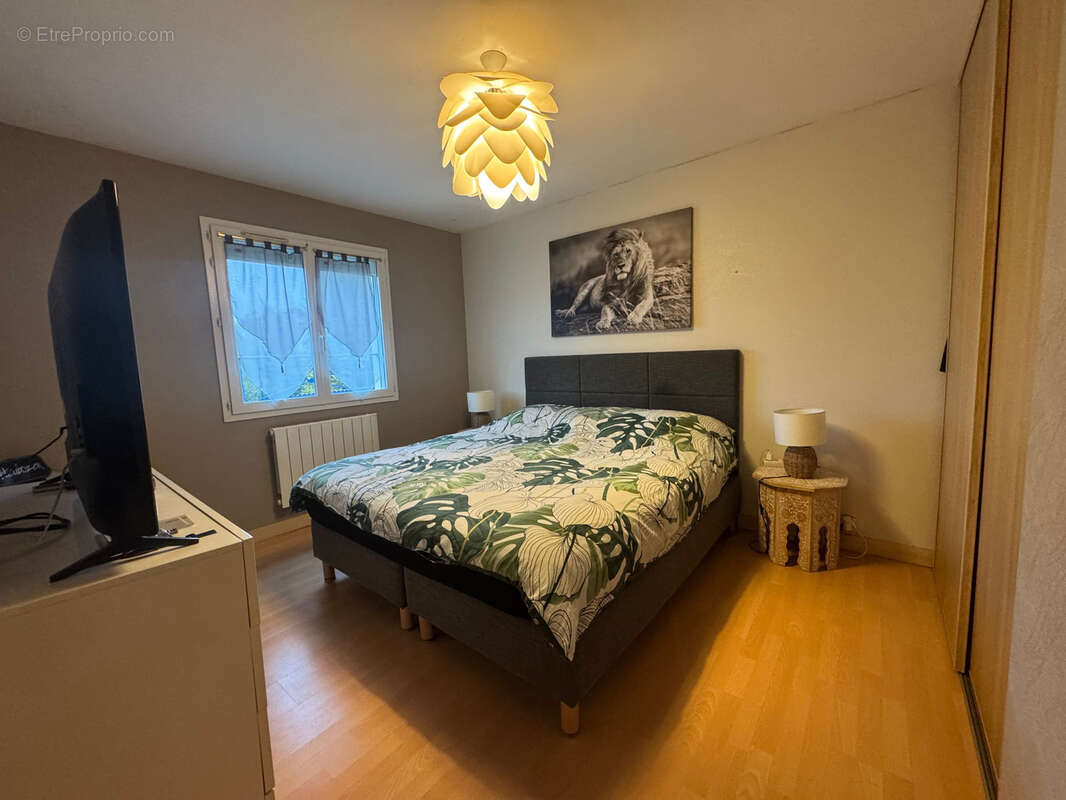 Maison à VERNEUIL-SUR-VIENNE