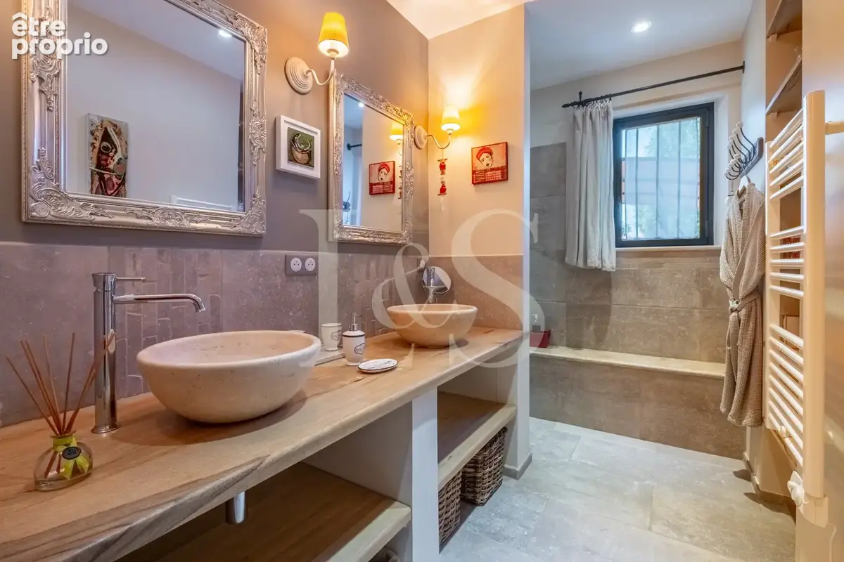 Propriété de charme aux multiples possibilités d'accueil. - photo 18
