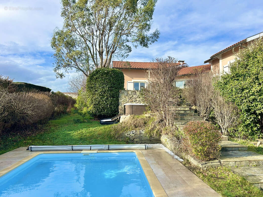 Maison à SAINT-LAURENT-D'AGNY