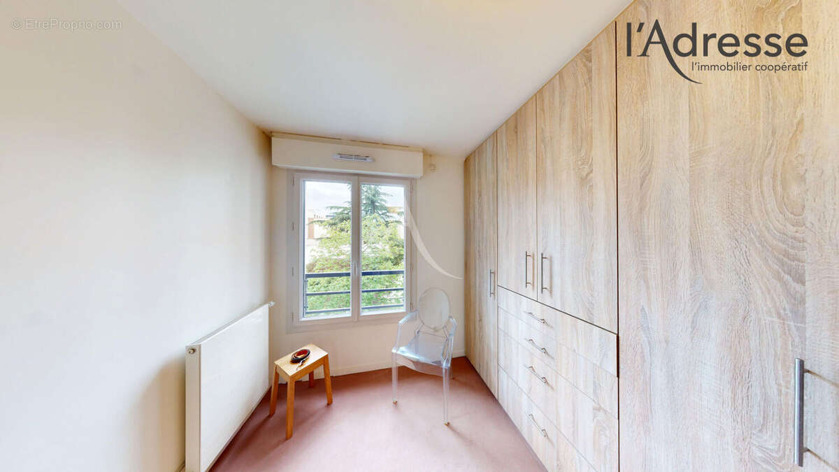 Appartement à SURESNES