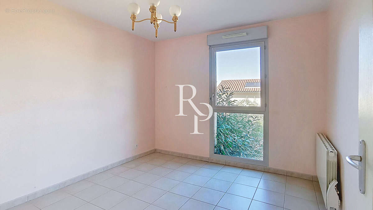 Appartement à CRAPONNE