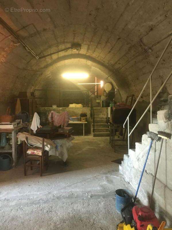 Maison à SAINT-VICTOR-DE-MALCAP