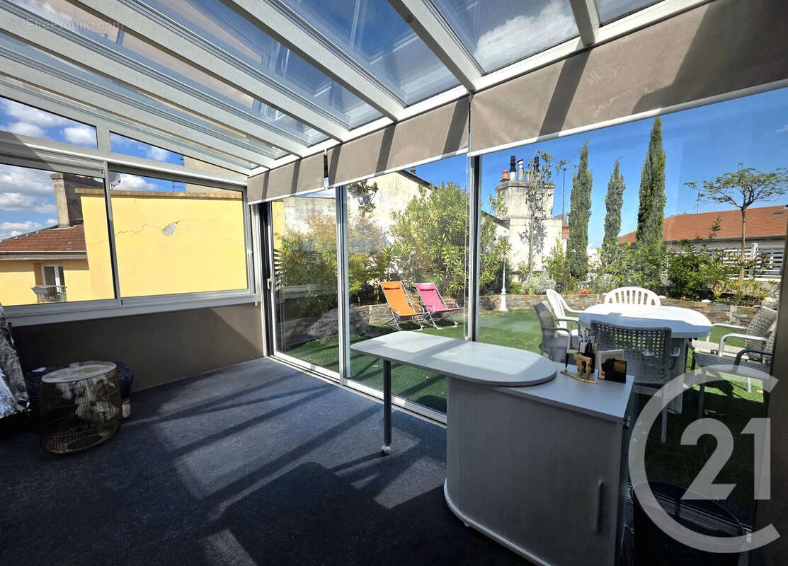 Appartement à VILLEURBANNE