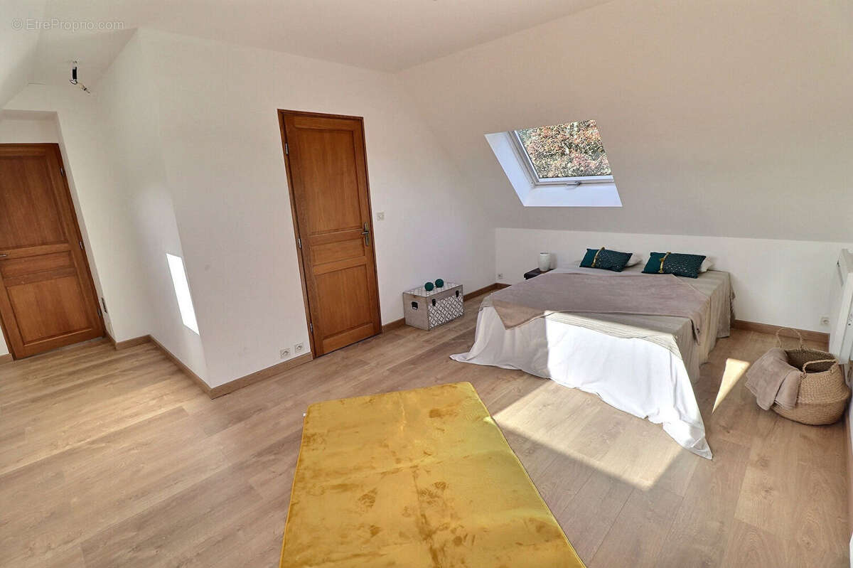 Maison à THOIRY