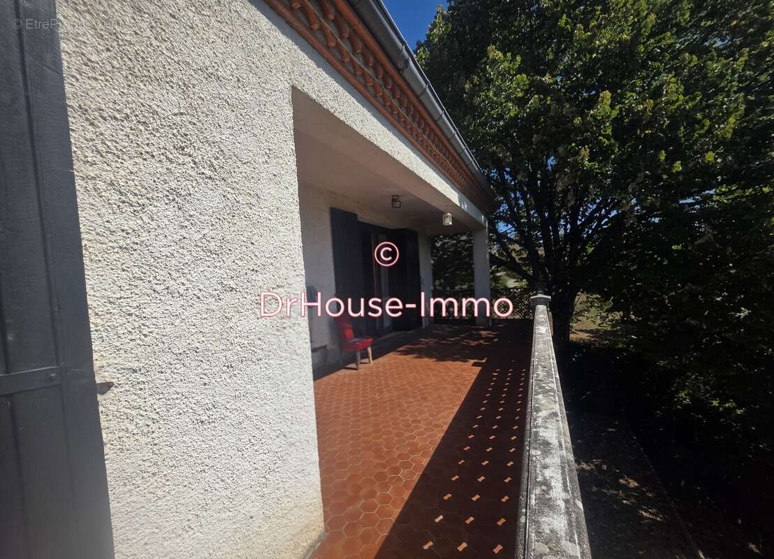 Maison 110 m² à Cestayrols  - photo 8