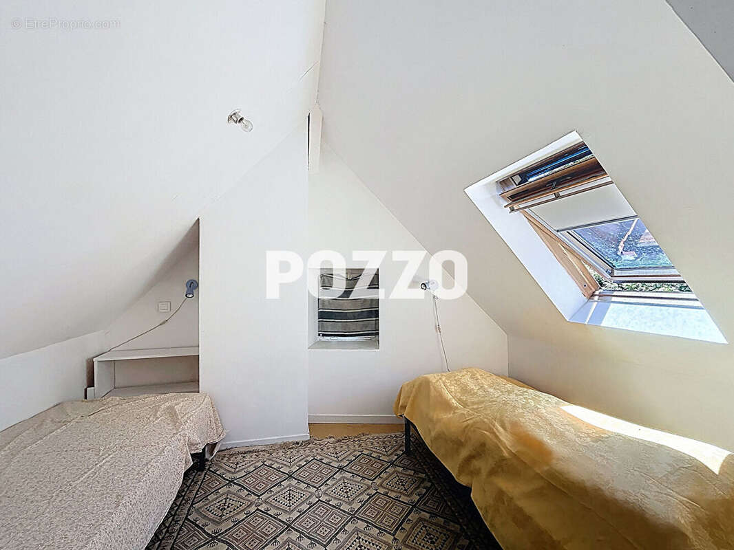 Maison à SAINT-GEORGES-DE-LA-RIVIERE