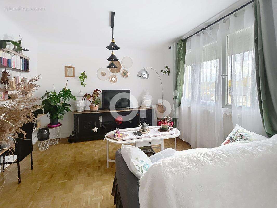 Appartement à COULOUNIEIX-CHAMIERS