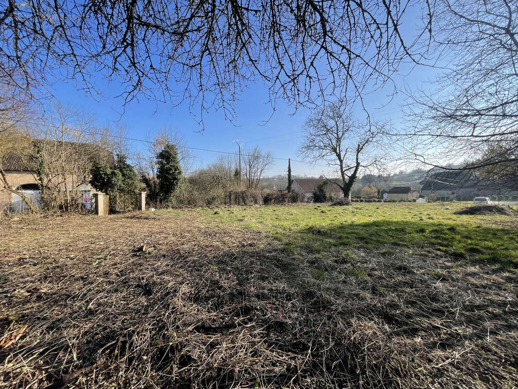 Terrain à VILLERSEXEL