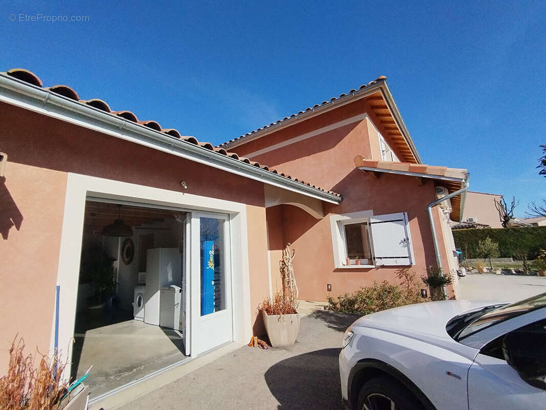 Photo 8 - Maison à LARAGNE-MONTEGLIN