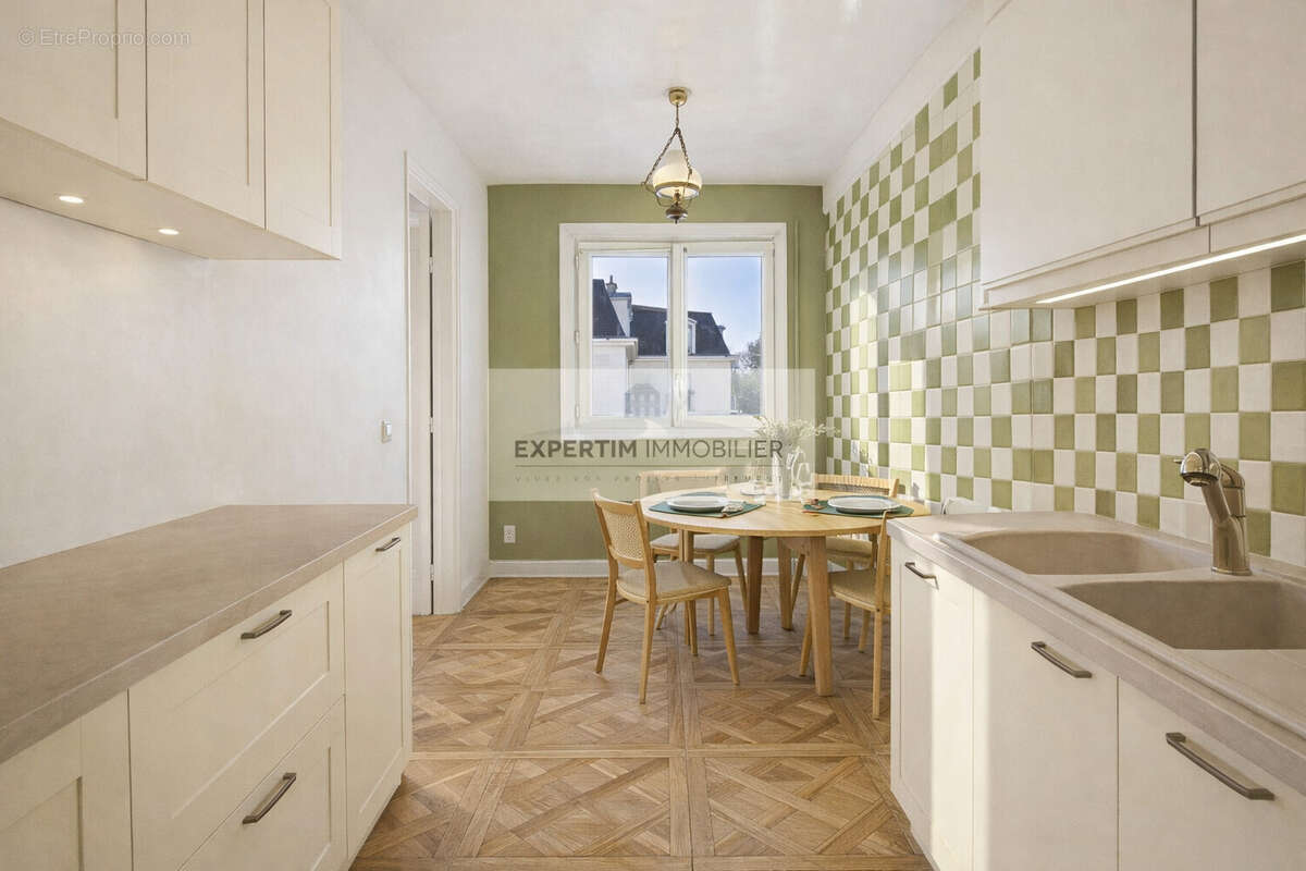Appartement à VERSAILLES