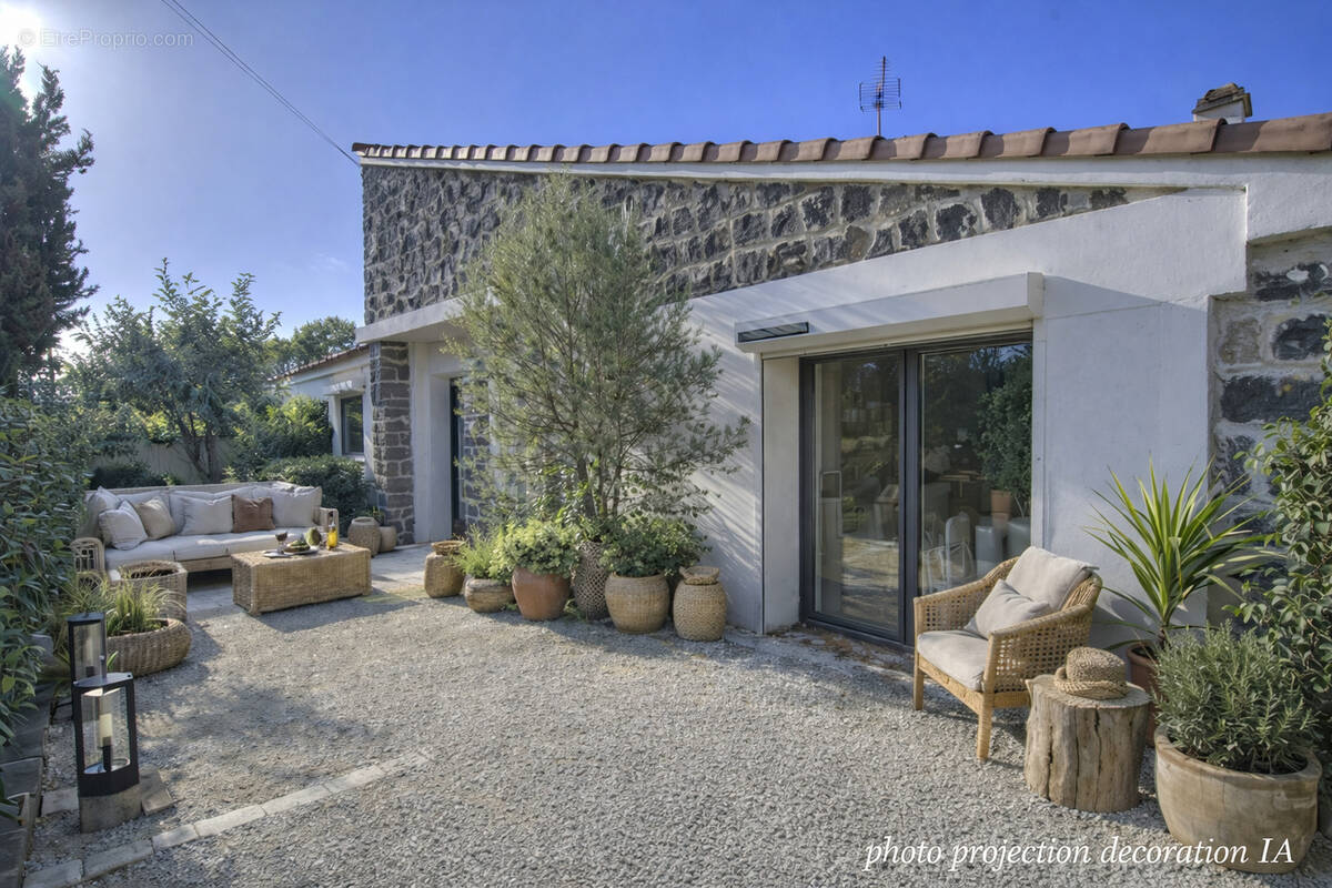 Maison à SAINT-RAPHAEL