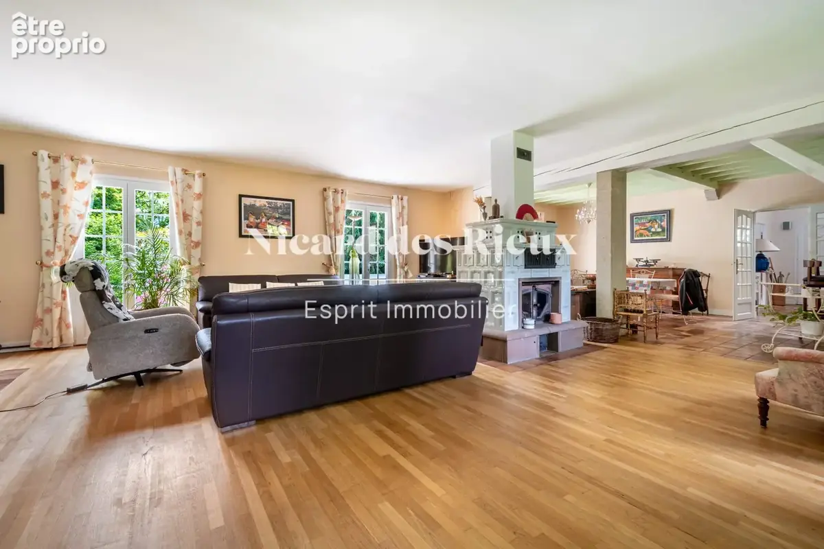 Maison 5 pièces 221 m² à vendre à La Geneytouse (87400) - photo 4