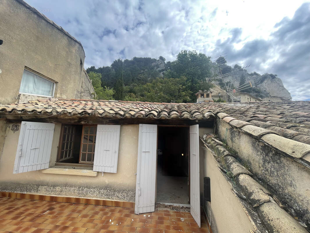 Exclusivite / vaison 10km / spacieuse maison de village avec cour interieure et terrasses - photo 23